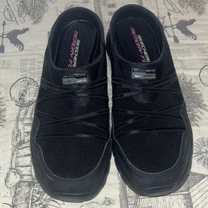 Skechers Womens Sport slip on mule memory foam size 8.5 Black